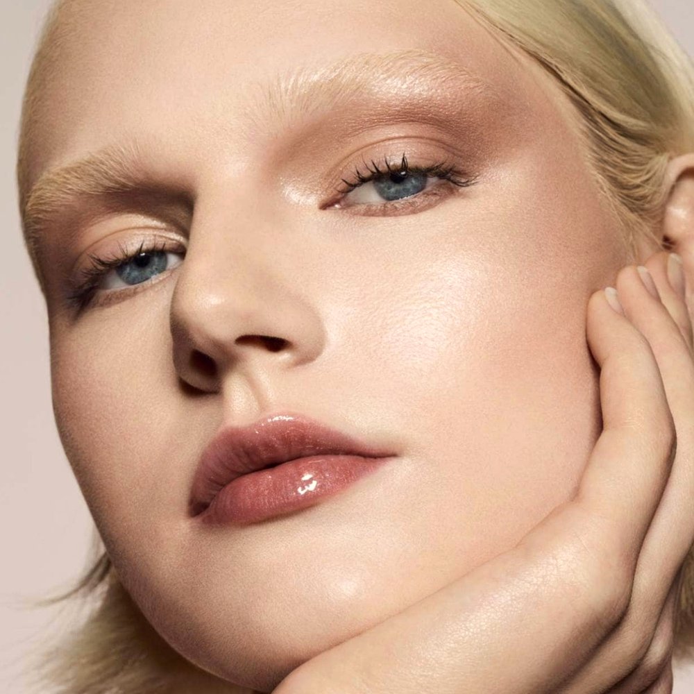 GLOSS BOMB UNIVERSAL LIP LUMINIZER